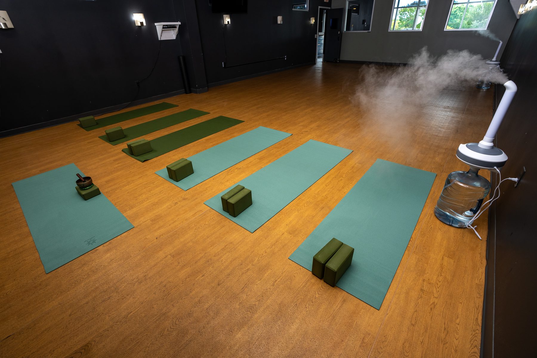 Sage mats in the humidified hot room